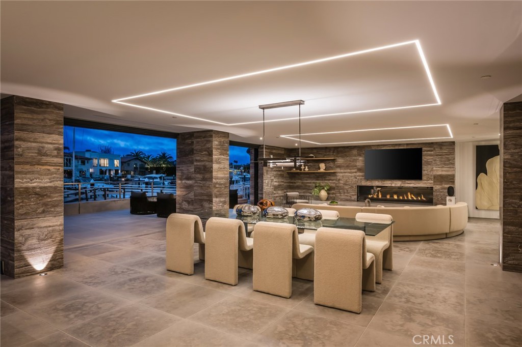 Harbor Island ""Drive"" (HIDC) - Residential