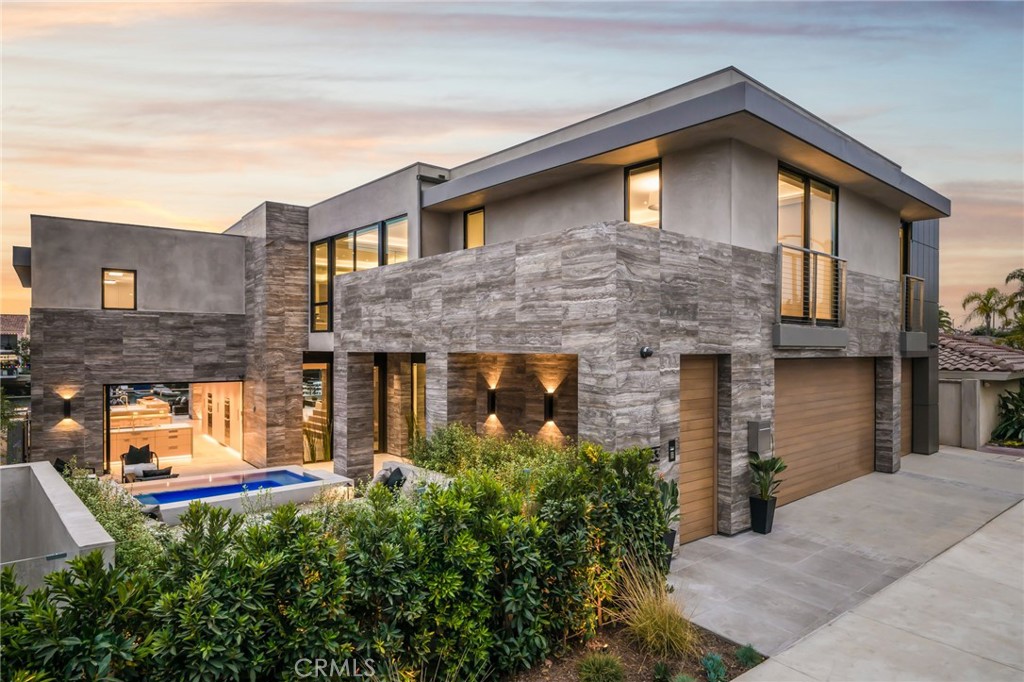 Harbor Island ""Drive"" (HIDC) - Residential