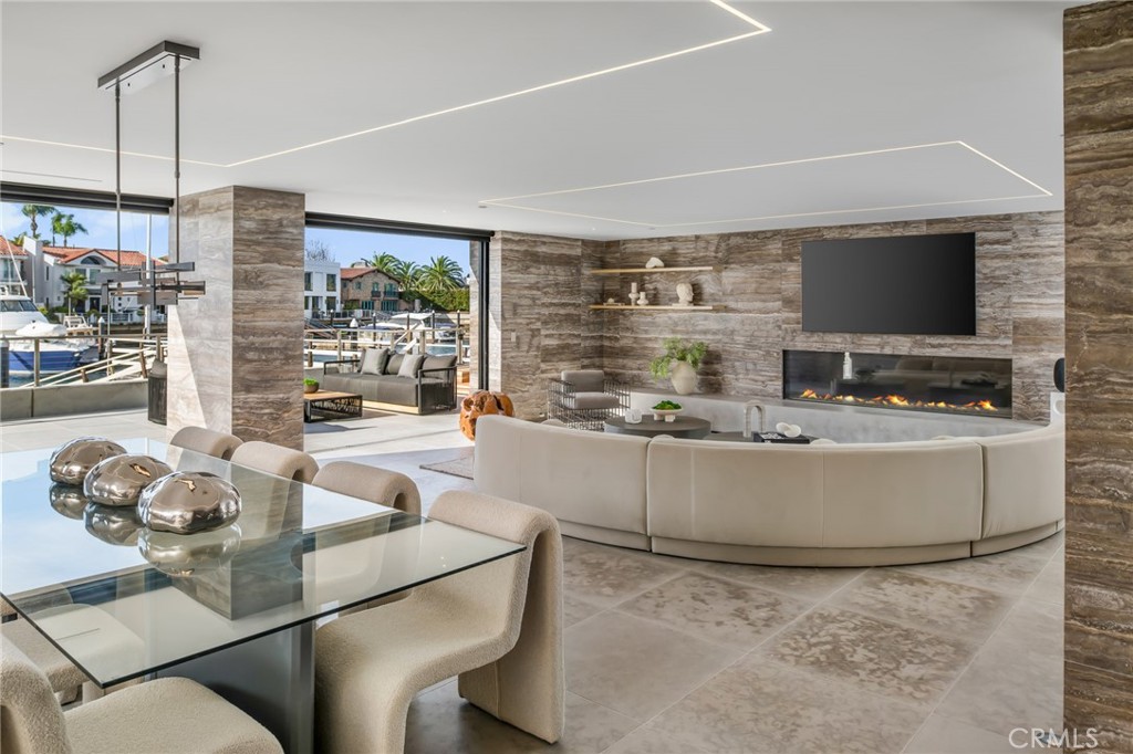433 Harbor Island Drive