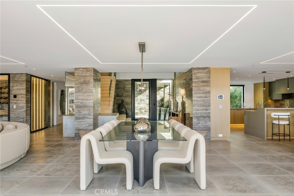 Harbor Island ""Drive"" (HIDC) - Residential