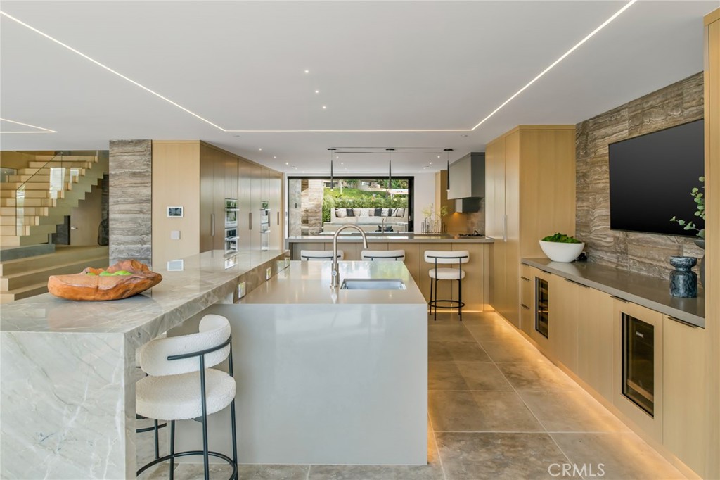 Harbor Island ""Drive"" (HIDC) - Residential