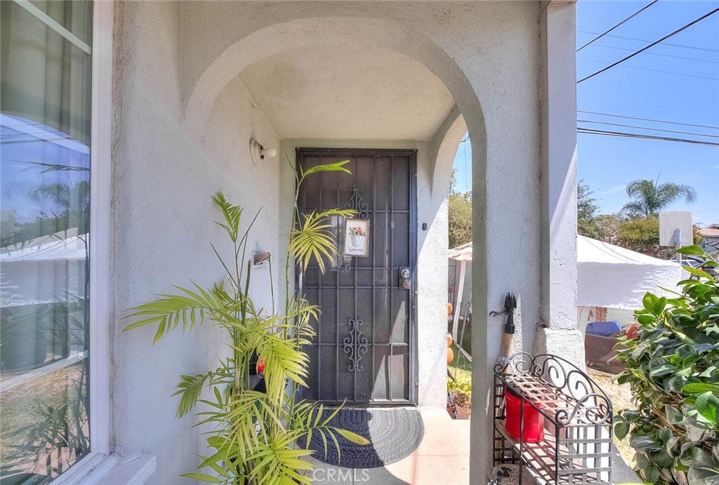 801 S Hicks Avenue