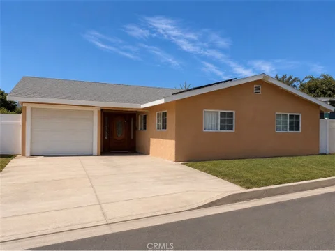 233 N Winton Ave, La Puente, CA 91744 - MLS#: DW26179167