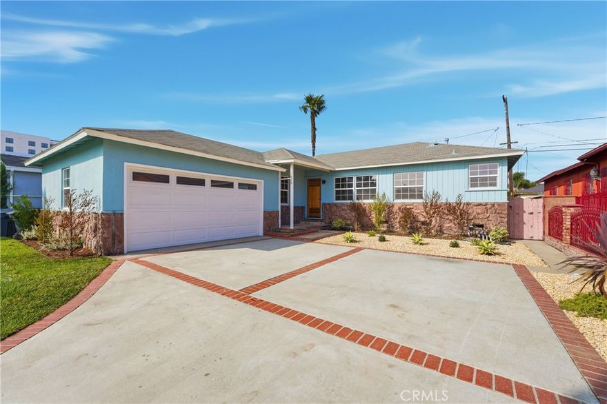 Beautifully Remodeled Home on a Quiet Cul-de-Sac in Gardena!

Step into modern comfort with this stunning 3-bedroom, 2-bath home, fully remodeled with style and care. Enjoy a bright, open-concept layout, a sleek new kitchen with contemporary finishes, and elegant bathrooms designed for everyday luxury. Nestled on a peaceful cul-de-sac, this home offers a private setting while still being close to everything. Complete with a spacious 2-car garage and a backyard perfect for entertaining, it’s the ideal blend of comfort, convenience, and location close to shops, dining, and freeway access — right in the heart of Gardena!.

Don’t miss this one!