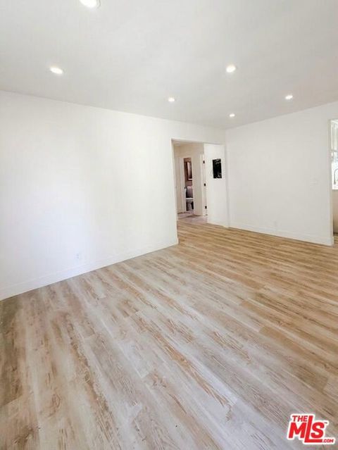 Tiny photo for 10218 Darby Avenue #4, Inglewood, CA 90303 (MLS # 26829731)