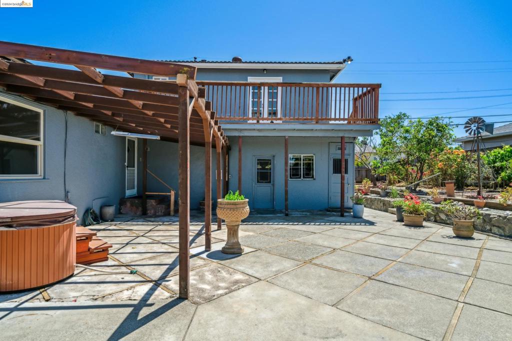 TARA HILLS - Residential