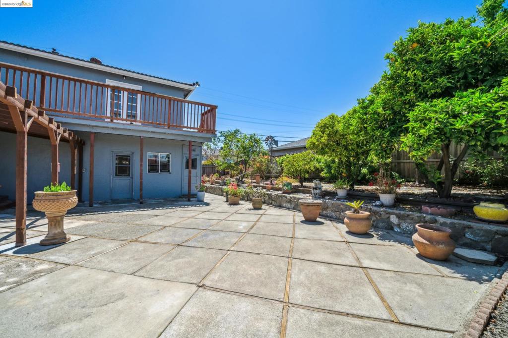 TARA HILLS - Residential