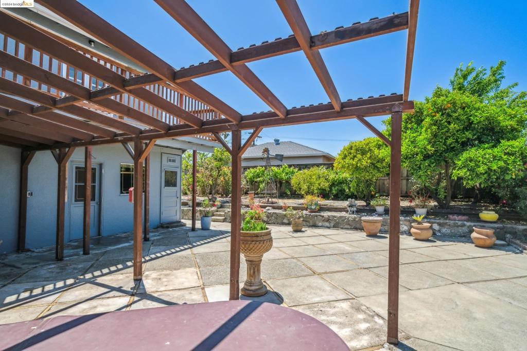 TARA HILLS - Residential