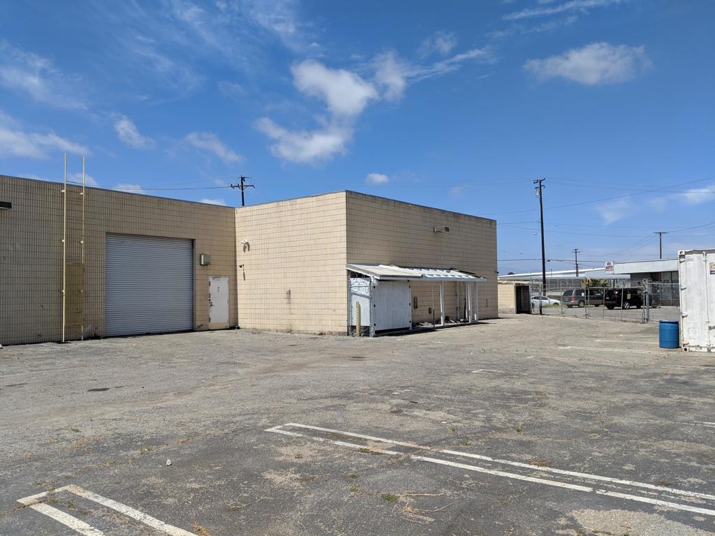 600 E 5th Street