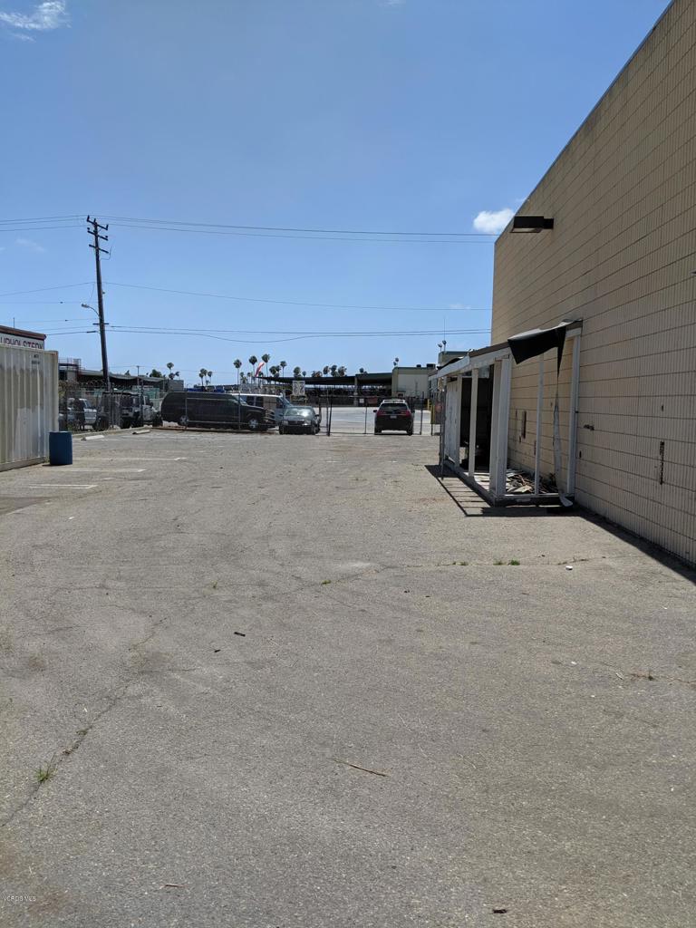 600 E 5th Street