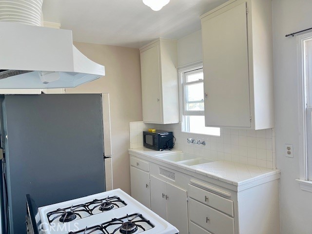 GRAYSON ARMS - Residential