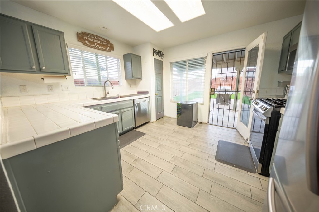 15430 Lassen Drive