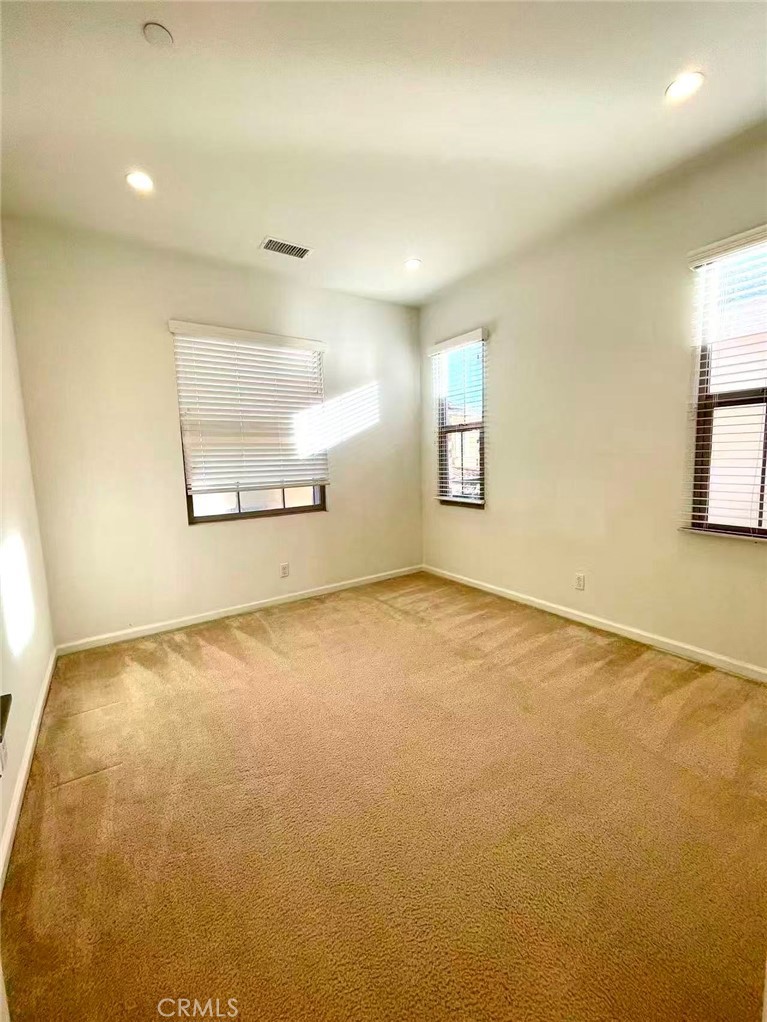 Delano (EVDEL) - Residential Lease