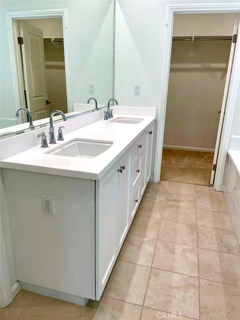 Delano (EVDEL) - Residential Lease