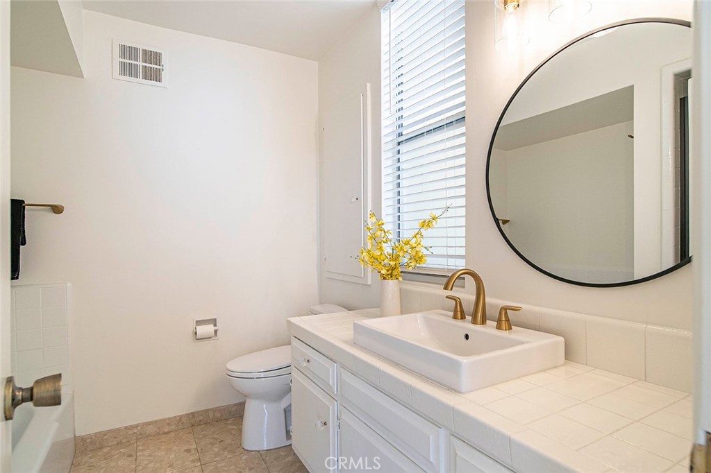 Naples (NA) - Residential Lease