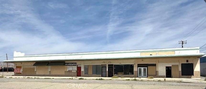 16008 Sierra Highway