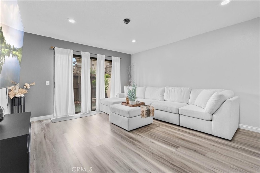 1150 S Meadow Lane 35