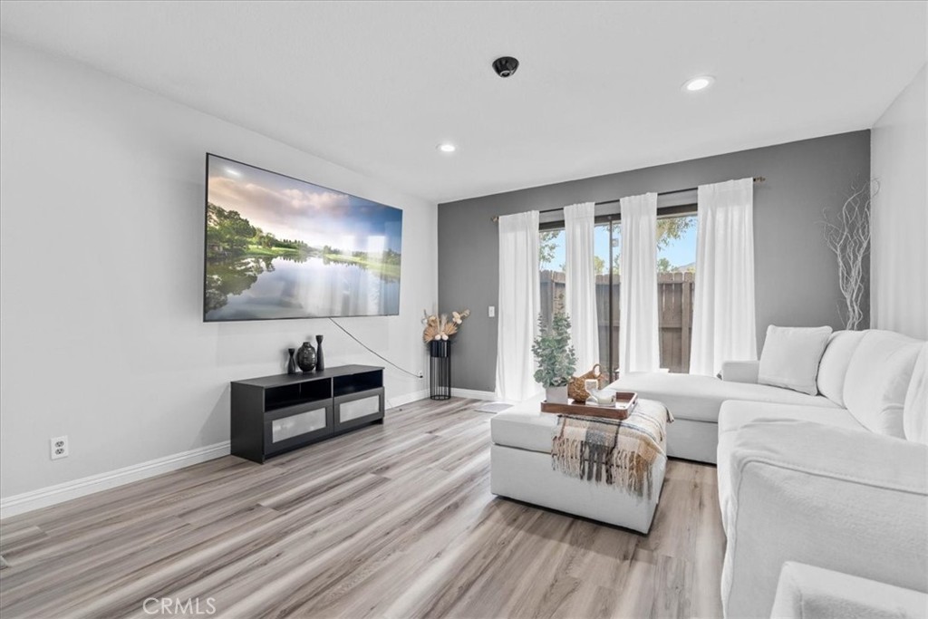 1150 S Meadow Lane 35