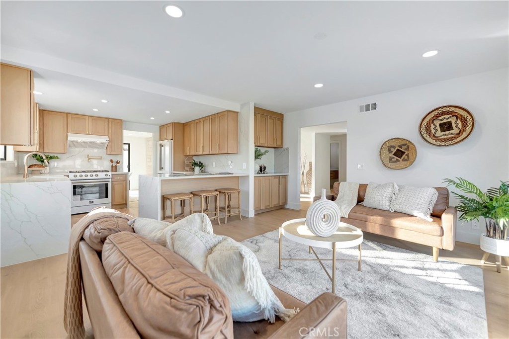 21211 Binghampton Circle