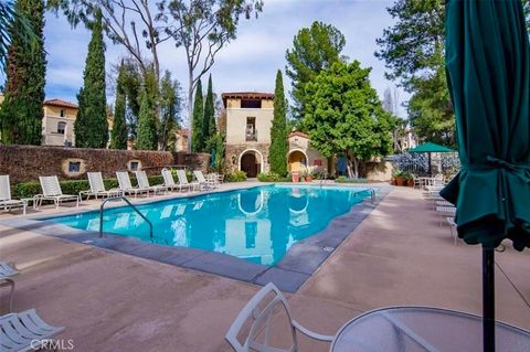 Photo of 6 Savona Court Ct, Newport Coast, CA 92657 (MLS # OC26087278)