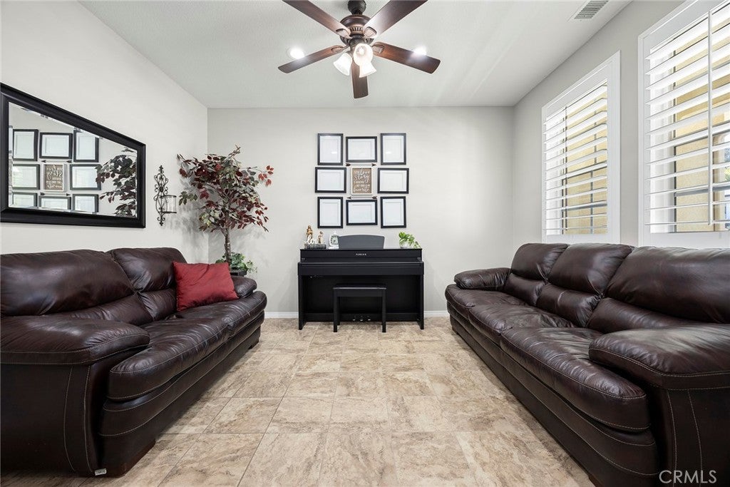 3541 Rawley