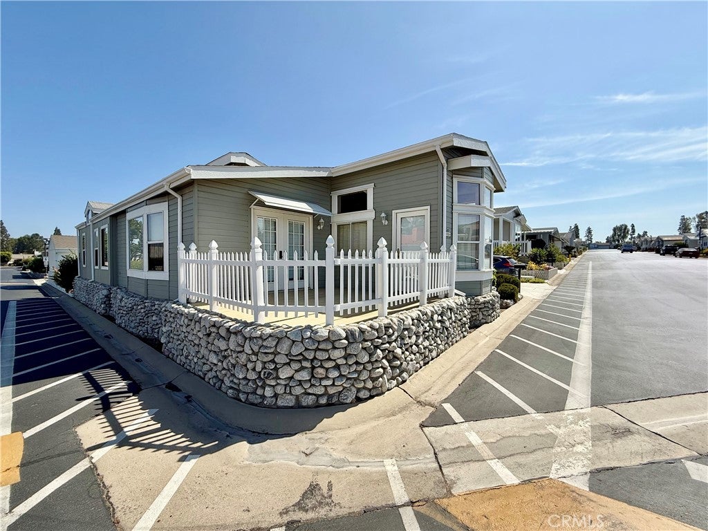23301 Ridge Route Drive 85A