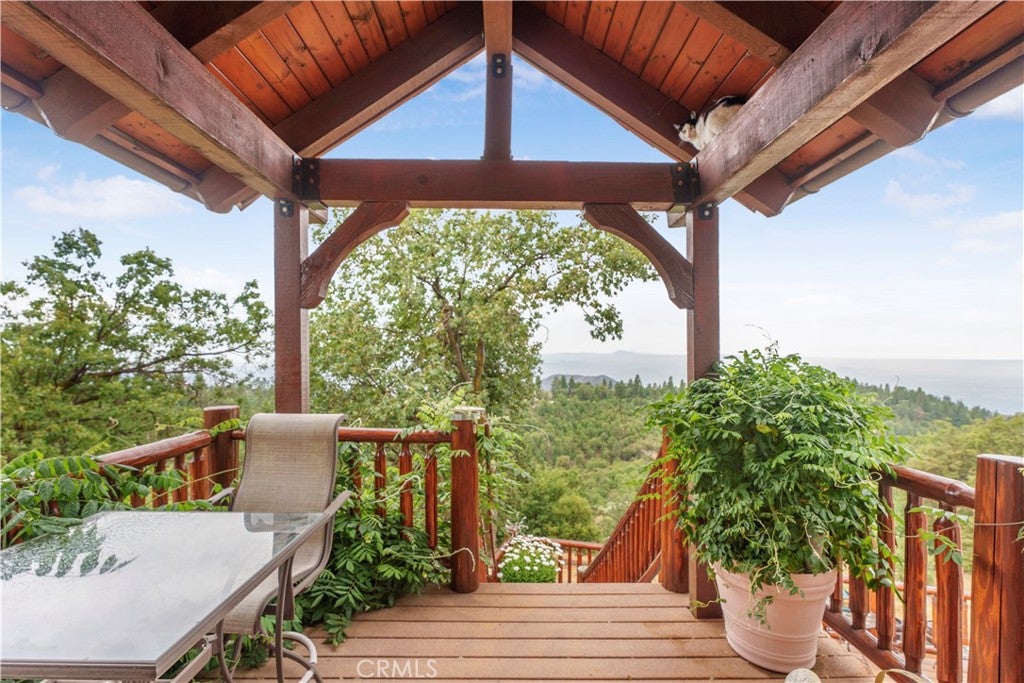 30757 Knoll View Drive
