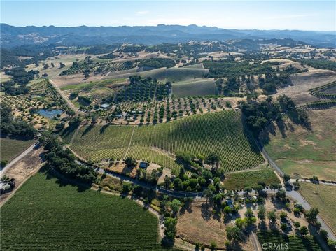 9480 Chimney Rock Road Paso Robles CA 93446