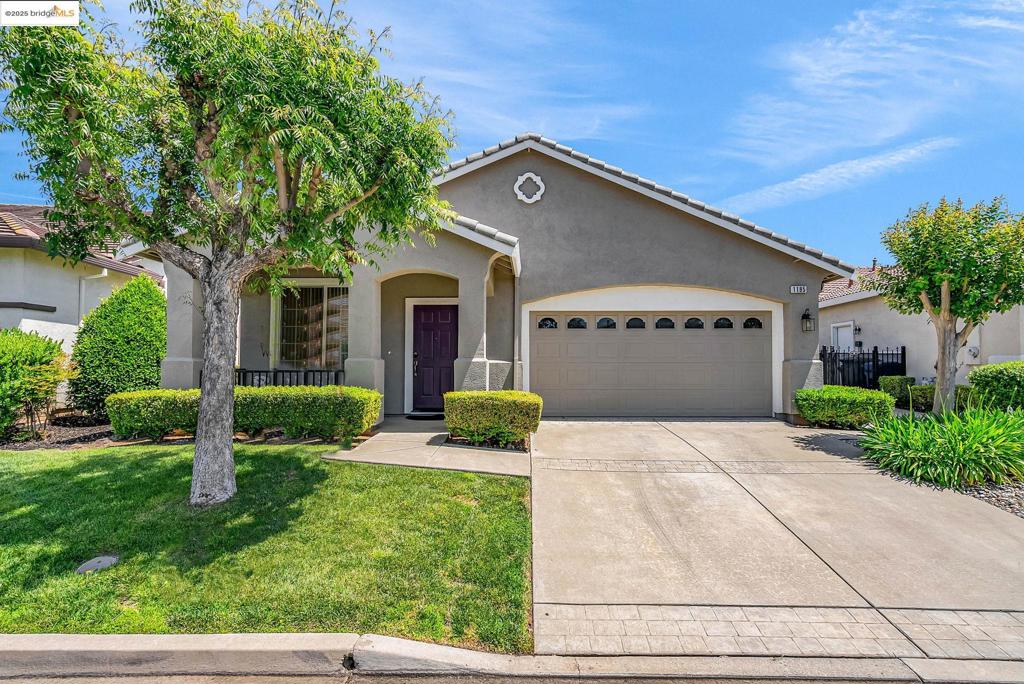 SINGLE STORY BEAUTY NESTLED IN BACK OF SUMMERSET 4 WITH NO REAR NEIGHBORS ...ENJOY EVENING BBQ IN YOUR COVERED BACK PATIO WITH MILES OF VIEWS AND MARSH CREEK...LOW MAINTENANCE YARD...SPACIOUS FORMAL LIVING ROOM WITH DINING AREA. COZY FAMILY ROOM ADJACENT TO U SHAPED KITCHEN WITH BREAKFAST BAR SEATING, MATCHING APPLIANCES (REFRIGERTOR INCLUDED) AND SPACIOUS PANTRY..MASTER SUITE OFFERS A SPA LIKE BATHROOM. STUDY OR OFFICE ADJACENT TO FAMILY ROOM, GUEST BEDROOM, HALL STORAGE, LAUNDRY ROOM AND ATTACHED OVERSIZED 2 CAR GARAGE. REMARKABLE COMMUNITY FACILITY WITH POOL, CABANA AND CLUBHOUSE NEARBY..COME AND ENJOY !!!