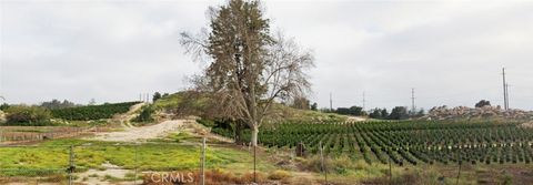 19255 Wood Perris CA 92570