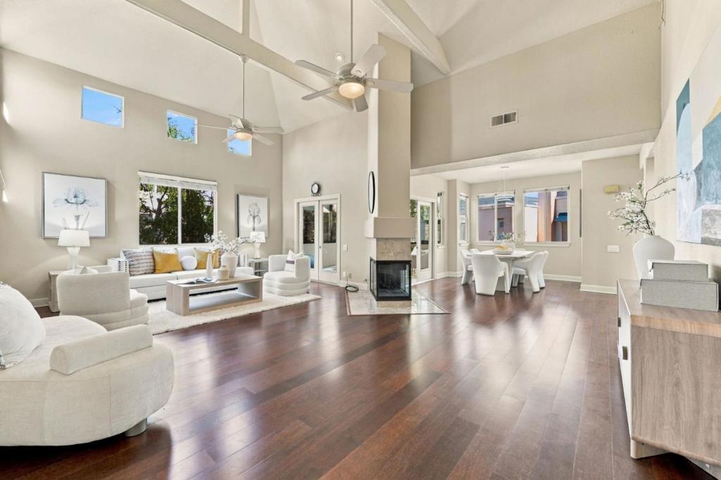794 Lakeshore Drive