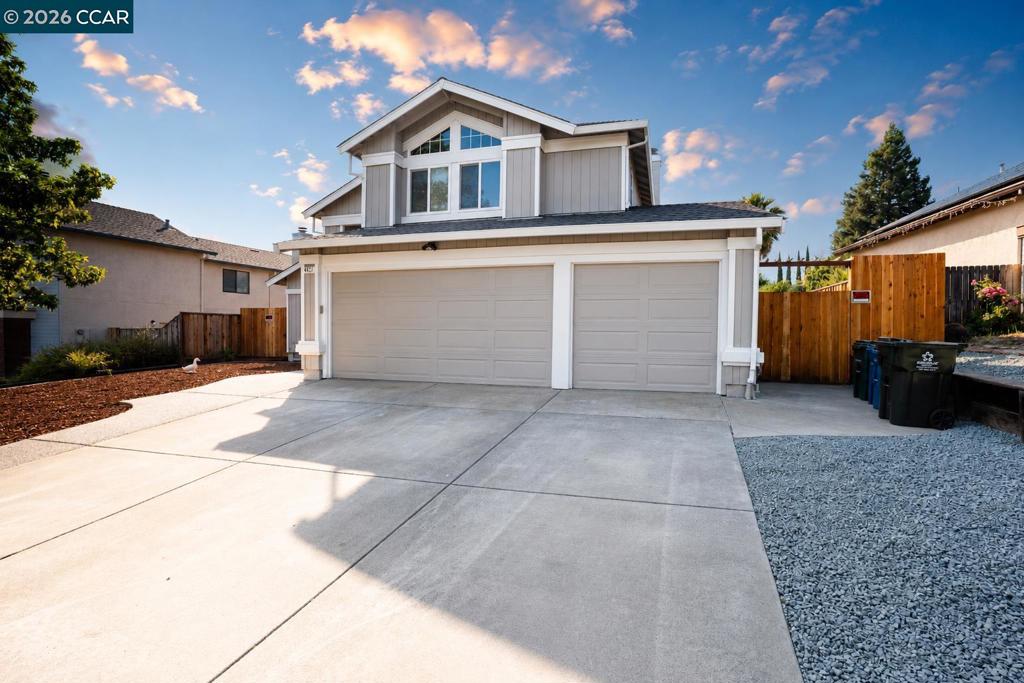 4437 Deerfield Dr