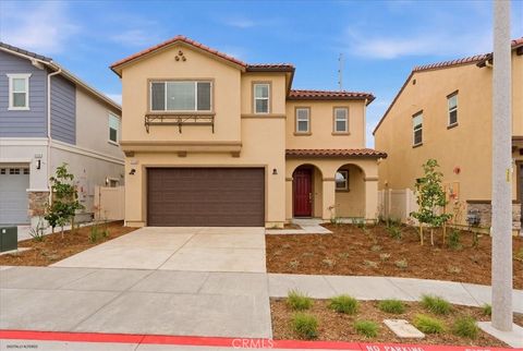 Photo of 23720 Wilcox Drive, Newhall, CA 91321 (MLS # IV26099380)