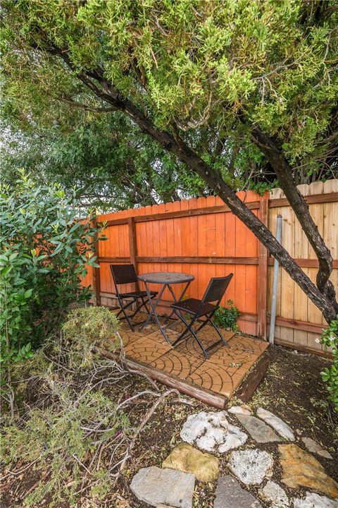 Tiny photo for 24308 Shrewsbury, West Hills, CA 91307 (MLS # SR26032170)