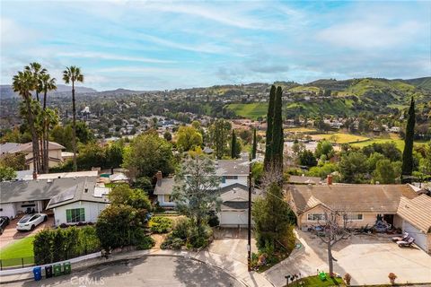 Tiny photo for 24308 Shrewsbury, West Hills, CA 91307 (MLS # SR26032170)