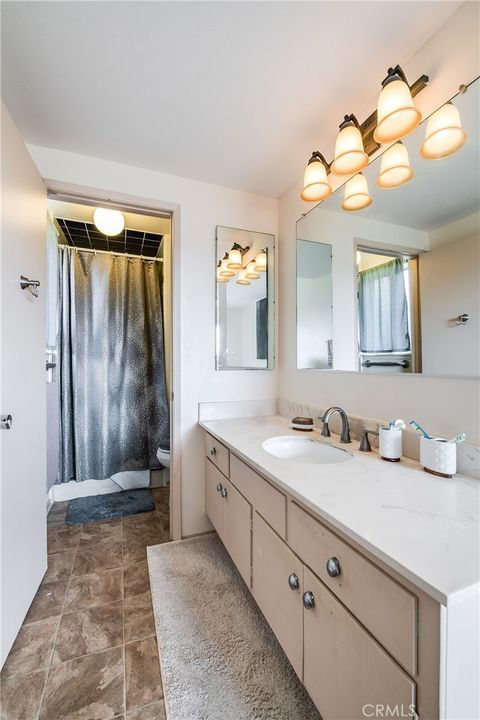 Tiny photo for 24308 Shrewsbury, West Hills, CA 91307 (MLS # SR26032170)