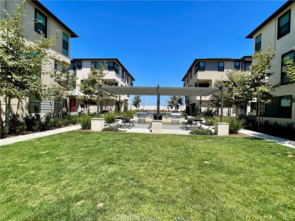 Anaheim West Townhomes (ANWS) - Residential Lease