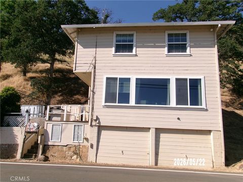 Photo of 13130 Lakeshore DR, Clearlake, CA 95422 (MLS # LC26112279)