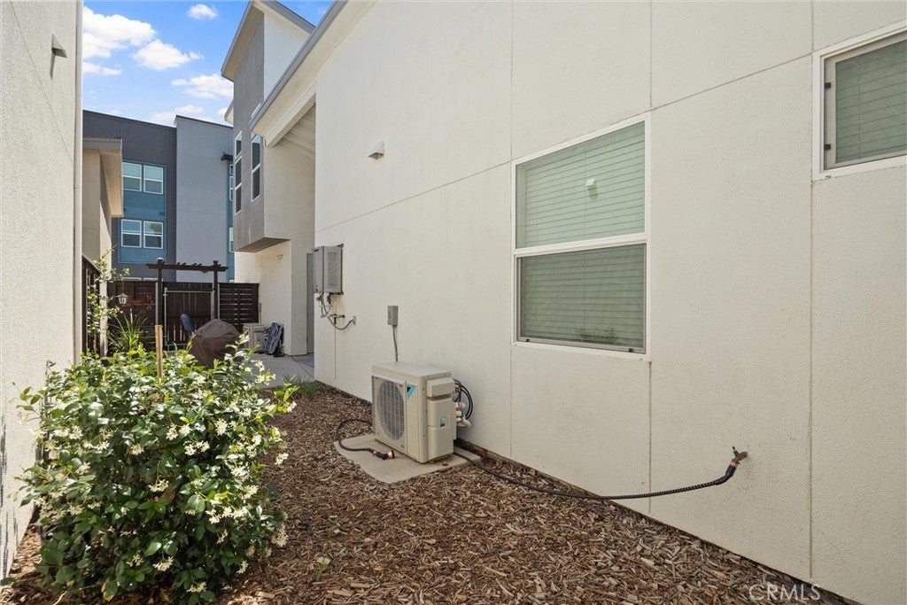 2217 Tapia Way