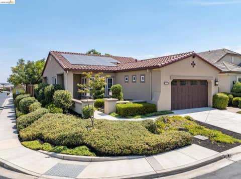 Photo of 1806 Moscato Pl Pl, Brentwood, CA 94513 (MLS # 41145065)