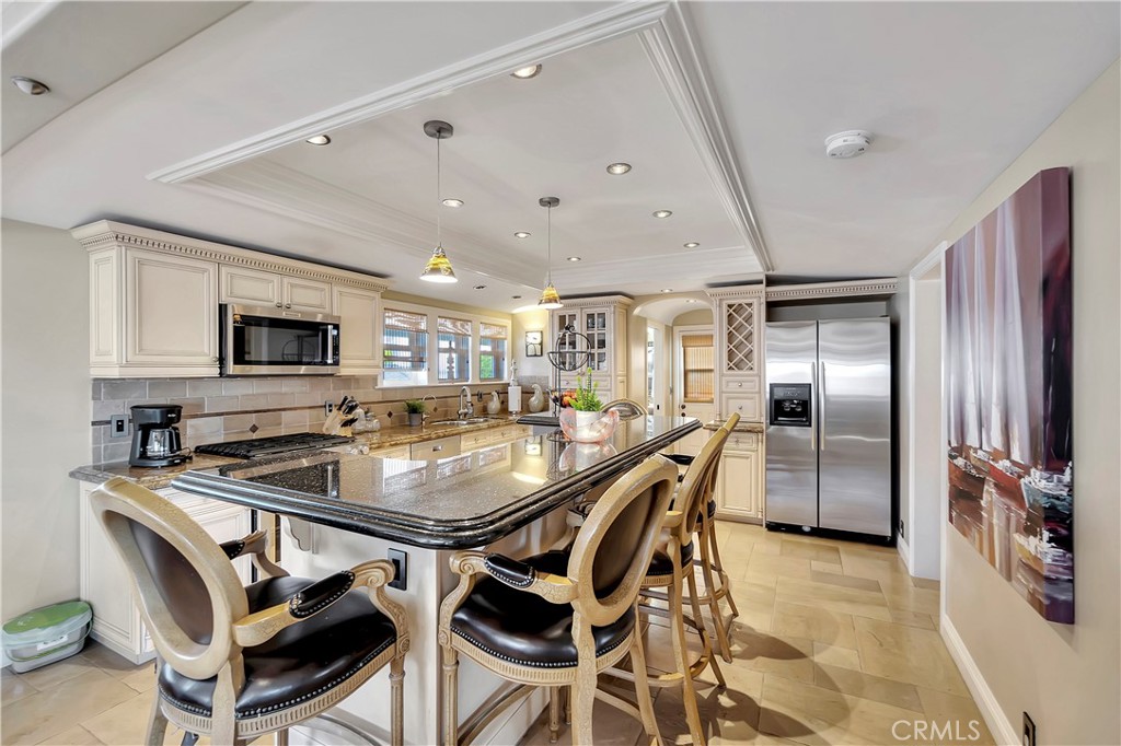 The Village (VIL) - Residential Income