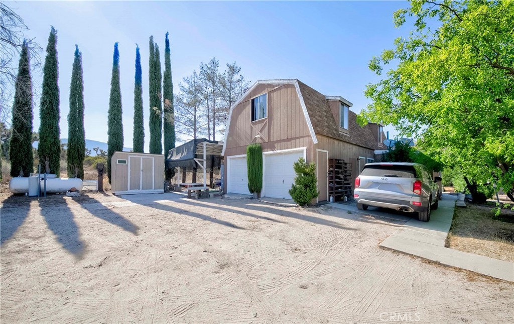 5597 Hess Road