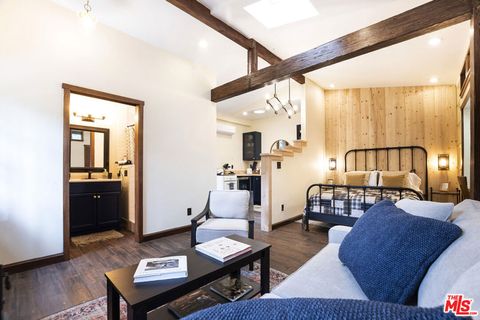 Photo of 1722 1722 1/2 N Stanley Avenue, Los Angeles, CA 90046 (MLS # 25622003)