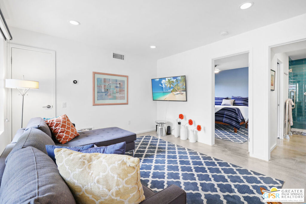 Casa Verde - Residential Lease