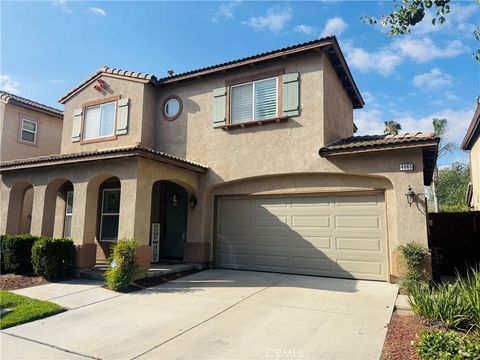 Photo of 4065 Garvey WAY, Riverside, CA 92501 (MLS # CV26114613)
