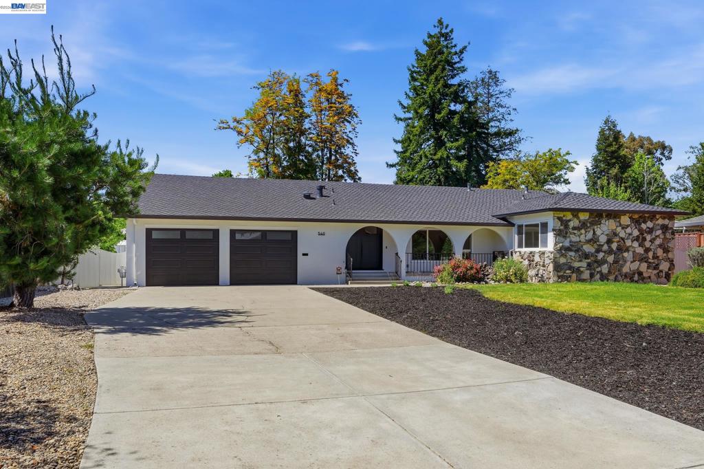 540 Hamilton Way