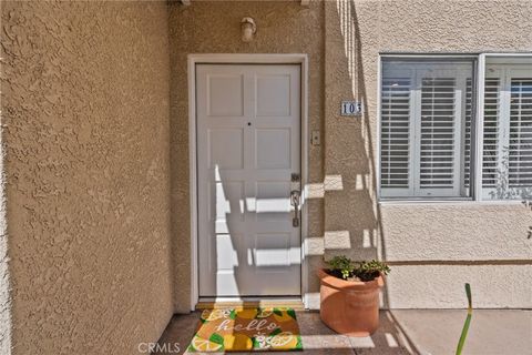 Photo of 4558 Willis Ave #103, Sherman Oaks, CA 91403 (MLS # SR26081294)