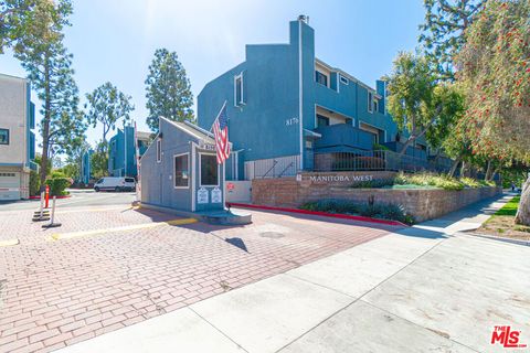 8162 Manitoba Street 313 Playa Del Rey CA 90293