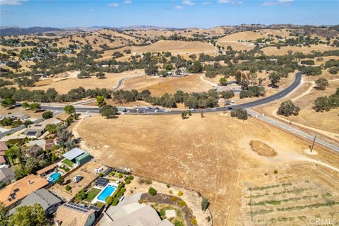 Tiny photo for 0 Gateway Drive, Paso Robles, CA 93446 (MLS # SC26204655)