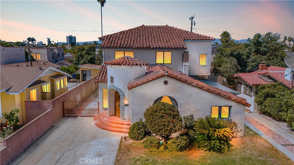Why spend $850K on a 3-bedroom, 2-bath home when you can own twice the square footage and get 6 bedrooms and 4 bathrooms for just $100K more? Welcome to 2749 Hope Street, Huntington Park, CA 90255 — a rare and spacious home with ADU potential!
This versatile 6-bedroom, 4-bathroom residence offers approximately 3,100 sq. ft. of living space on a 6,000 sq. ft. lot, making it one of the most affordable homes per square foot in the area. Perfect for multigenerational living or investment, the home features 3 bedrooms upstairs and 3 bedrooms downstairs, offering excellent privacy and flexibility. A dedicated master suite with en-suite bath provides comfort and retreat.
Step into a beautifully renovated kitchen with quartz countertops, complemented by hardwood floors, a cozy fireplace in the living room, and a separate formal dining room. One of the bathrooms even features a charming vanity area. Additional upgrades include an upgraded 200-amp electrical panel with permit, central heating, a wall furnace, and laundry located in the garage. A bonus rear structure offers a prime opportunity for conversion into a permitted Accessory Dwelling Unit (ADU)—ideal for extended family, rental income, or a home office. Located in the heart of Huntington Park, this home is minutes from shopping centers, schools, and major freeways. Enjoy close access to the vibrant Pacific Boulevard corridor, known for its diverse dining, boutiques, and community events. With nearby parks, public transportation, and well-rated schools, this is a highly convenient and connected Southeast L.A. neighborhood. Whether you're an investor, large family, or simply looking for a spacious home with future income potential, 2749 Hope Street delivers exceptional space, modern upgrades, and outstanding value.